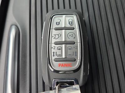 2026 Chrysler Pacifica — photo 33 view