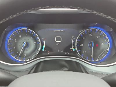 2026 Chrysler Pacifica — photo 30 view