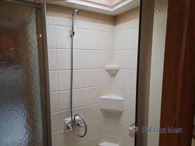 2008 McKenzie Starwood — photo 24 view