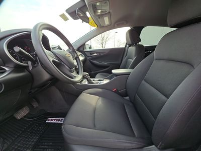 2024 Chevrolet Malibu - Photo 9