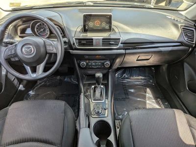 2015 Mazda Mazda3 — photo 14 view