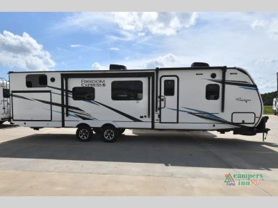 2022 Coachmen RV Freedom Express Liberty Edition — photo 7 view