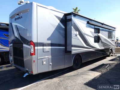 2025 Thor Motor Coach Riviera - Photo 4