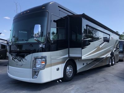 2013 Tiffin Motorhomes Zephyr - Photo 13