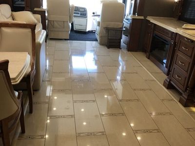 2013 Tiffin Motorhomes Zephyr - Photo 22