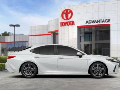 2026 Toyota Camry - Photo 14