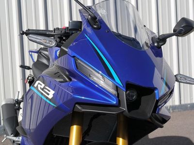 2026 Yamaha YZF-R3 - Photo 11