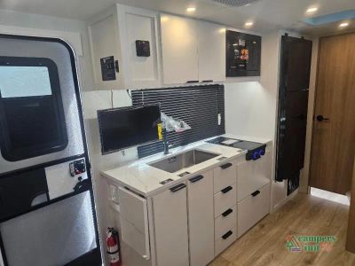 2026 Winnebago Micro Minnie - Photo 11