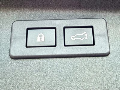 2026 Subaru Outback — photo 12 view