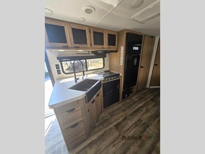 2024 Forest River Cherokee Grey Wolf - Photo 6