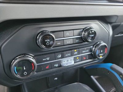 2022 Ford Bronco — photo 24 view