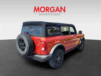 2022 Ford Bronco — interior view