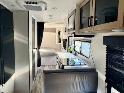 2026 Jayco Jay Flight SLX - Photo 9