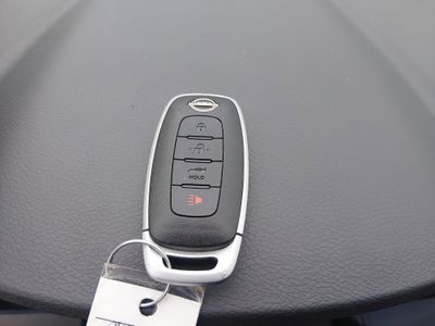 2024 Nissan Versa - Photo 15