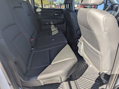 2023 Honda Ridgeline — photo 13 view