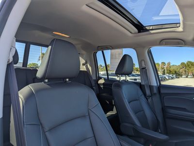 2023 Honda Ridgeline — photo 11 view