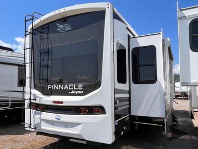 2026 Jayco Pinnacle - Photo 4