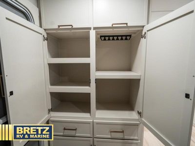 2026 Brinkley Model I - Photo 12