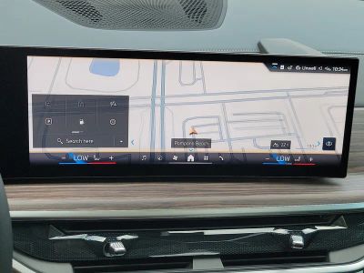 2026 BMW X5 — photo 23 view
