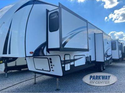 2020 Forest River RV Sabre - Photo 3