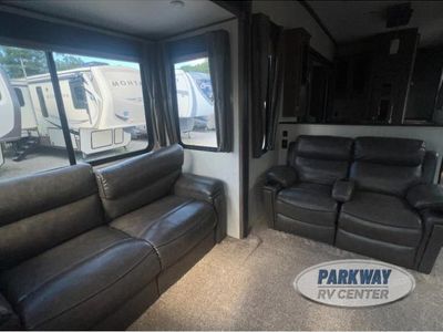 2020 Forest River RV Sabre - Photo 8