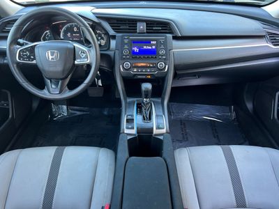 2019 Honda Civic - Photo 3