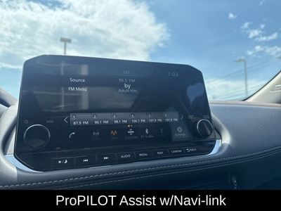 2023 Nissan Rogue SL - Photo 23