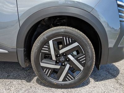 2026 Nissan Kicks — photo 12 view