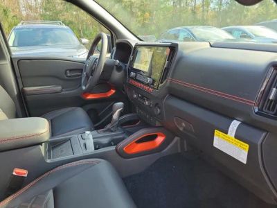 2026 Nissan Frontier — photo 28 view