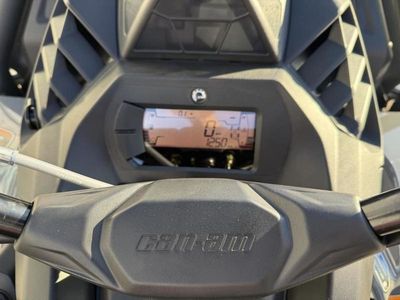 2026 Can-Am Outlander X mr 700 - Photo 10