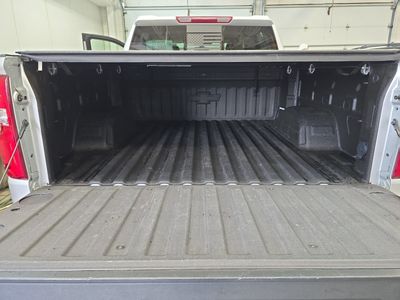 2021 Chevrolet Silverado 1500 — photo 17 view