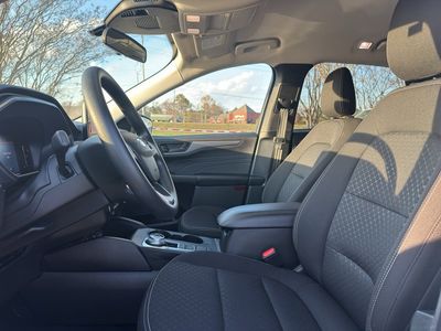 2025 Ford Escape - Photo 13