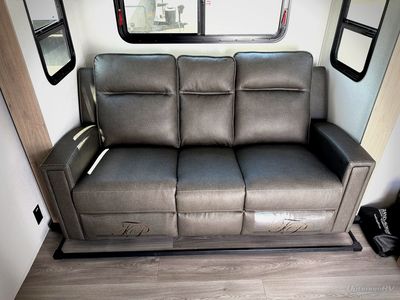 2026 Grand Design Imagine XLS - Photo 7
