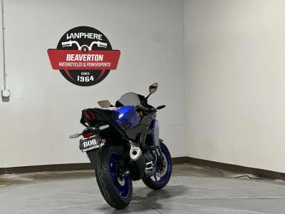 2026 Yamaha YZFR3ATL - Photo 3