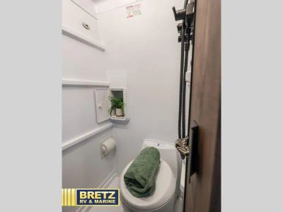 2026 Tiffin Motorhomes GH1 - Photo 27