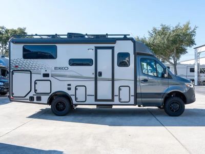 2026 Winnebago EKKO - Photo 21