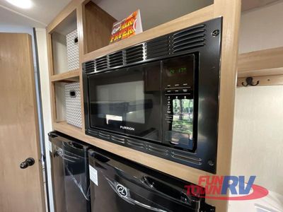 2025 Forest River RV Cherokee Wolf Den - Photo 17