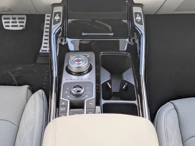 2026 Kia Sorento Hybrid — photo 23 view