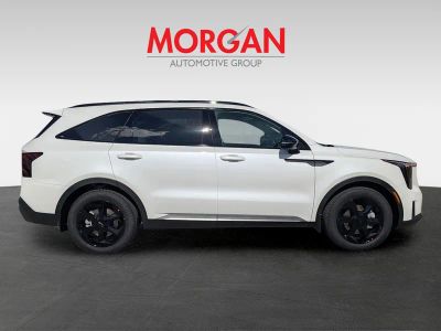 2026 Kia Sorento Hybrid — engine compartment view
