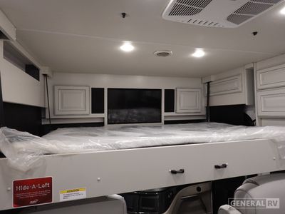 2025 Fleetwood Frontier - Photo 12