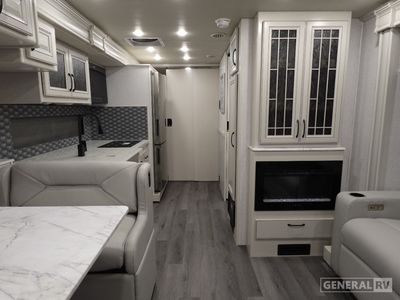 2025 Fleetwood Frontier - Photo 5
