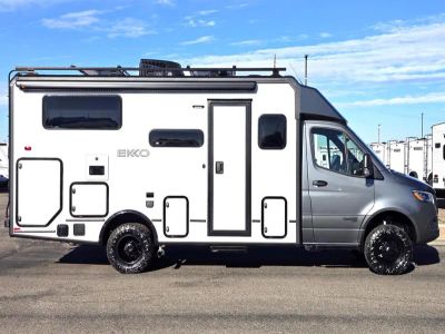 2026 Winnebago EKKO - Photo 22