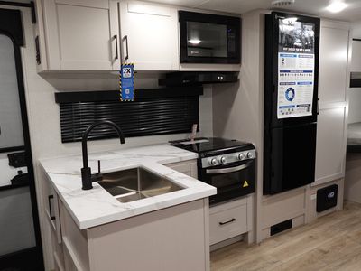 2026 Jayco Jay Feather SL - Photo 12