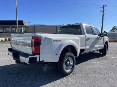 2026 Ford F-350SD - Photo 3