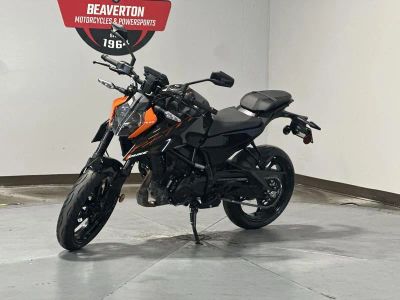 2026 KTM 250 Duke - Photo 4