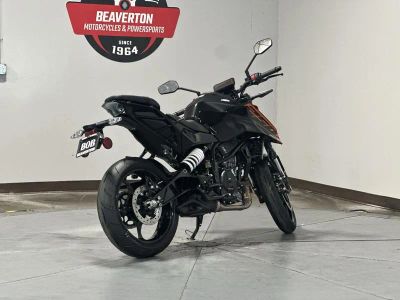 2026 KTM 250 Duke - Photo 8