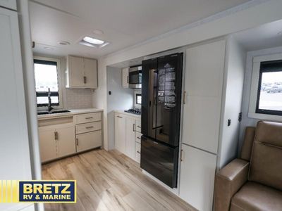 2026 Brinkley Model I - Photo 17