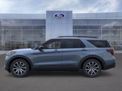 2026 Ford Explorer - Photo 3