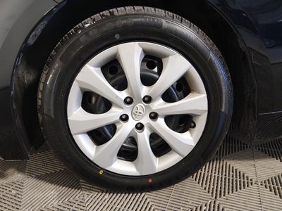 2024 Toyota Corolla — photo 10 view