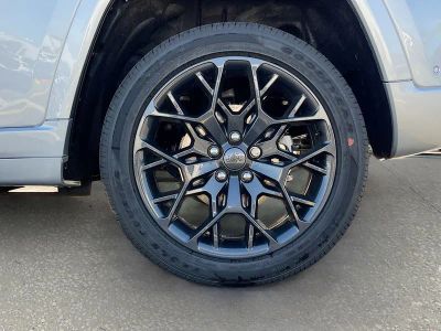 2026 Jeep Grand Cherokee — photo 32 view